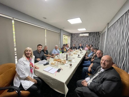 reunión de comisión directiva 